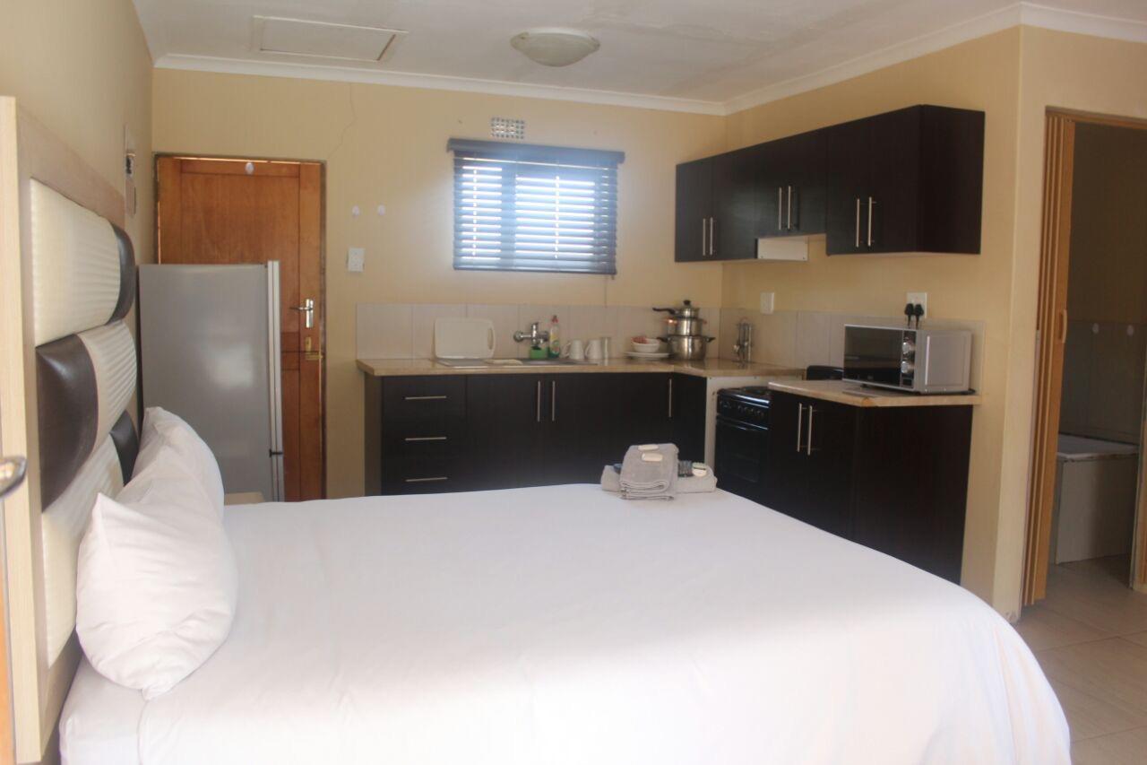 Mbopha Guest House Ulundi Eksteriør bilde